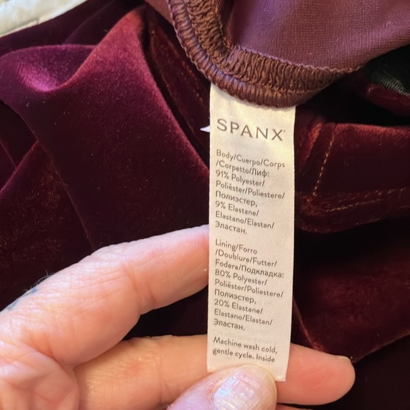 NWT Spanx Burgundy Velvet Leggings Pull On Sz S - Picture 10 of 10